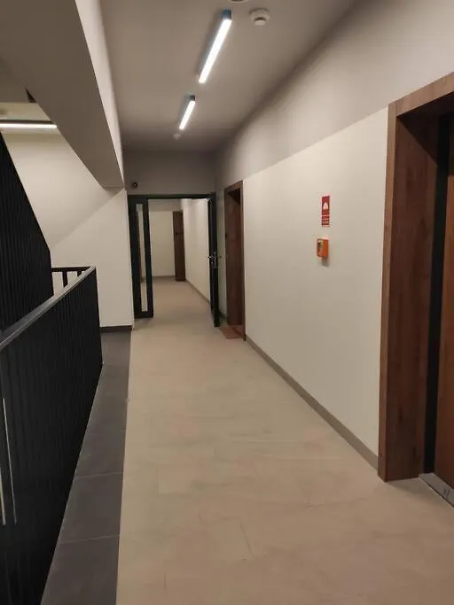 Apartament Nowiutkie, zielone 39m2 na Kokoryczki Warszawa 0*,