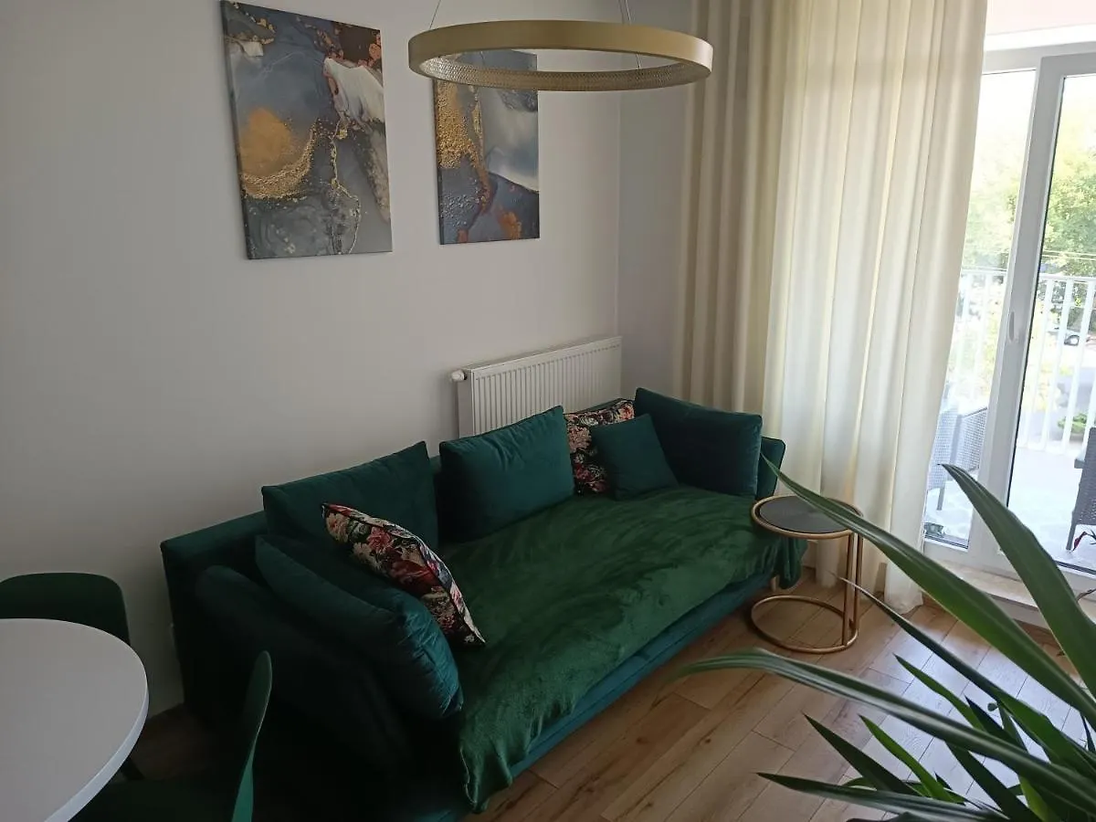 Apartament Nowiutkie, zielone 39m2 na Kokoryczki Warszawa