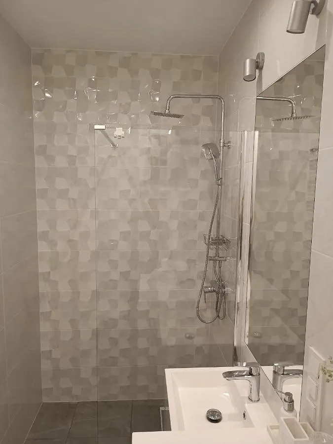 Apartament Nowiutkie, zielone 39m2 na Kokoryczki Warszawa Polska